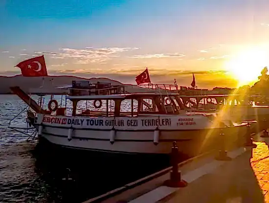 Köyceğiz Sultaniye Kaplıcaları Tekne Turu. Köyceğiz Gölü Sultaniye Tekne Turları.